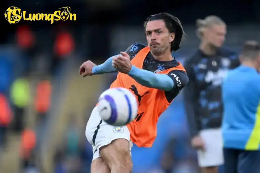 Sao 100 Triệu Bảng Jack Grealish Có Thể Rời Man City Hè Này? 2 Cầu thủ 29 tuổi mới ghi 1 bàn thắng và 1 lần kiến tạo sau 20 lần ra sân tại EPL.