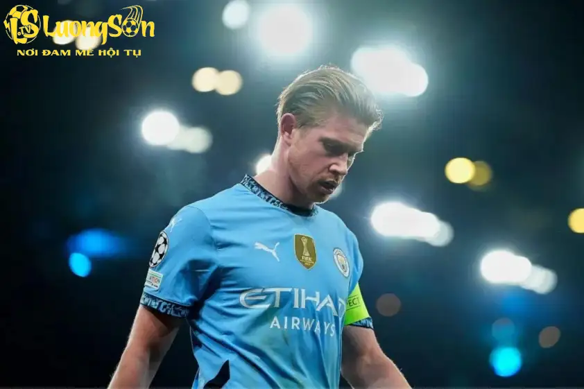 De Bruyne kết thúc gần một thập kỷ gắn bó với nửa xanh thành Manchester.